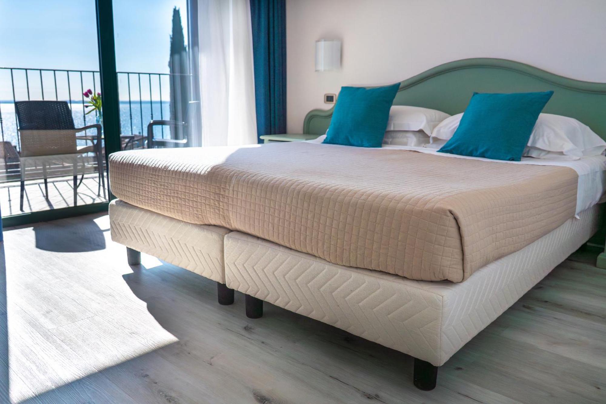 Ahg Riva Del Sole Hotel - Adults Only Moniga del Garda Extérieur photo