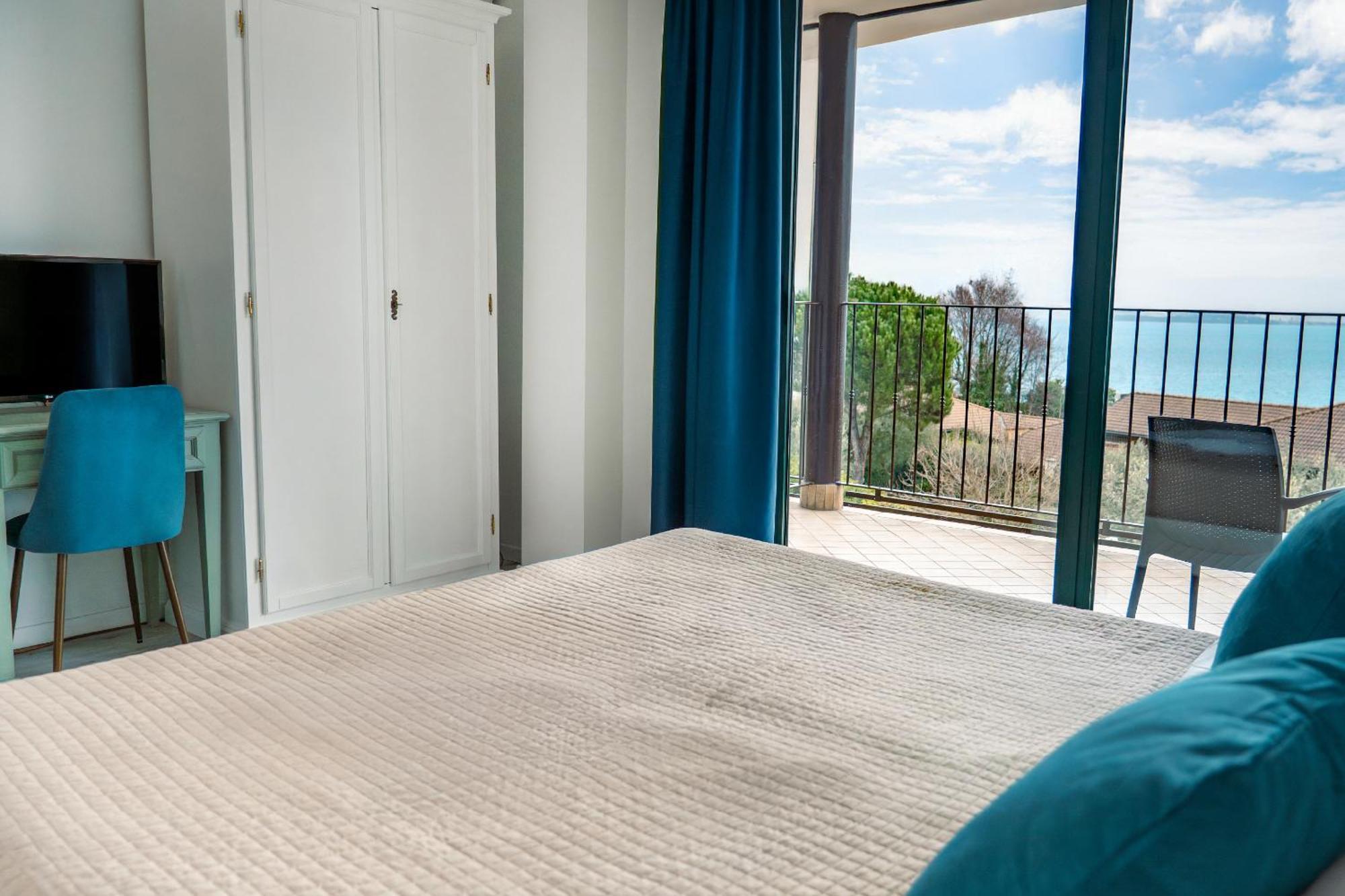 Ahg Riva Del Sole Hotel - Adults Only Moniga del Garda Extérieur photo